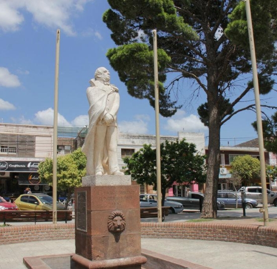 Plaza Sarmiento