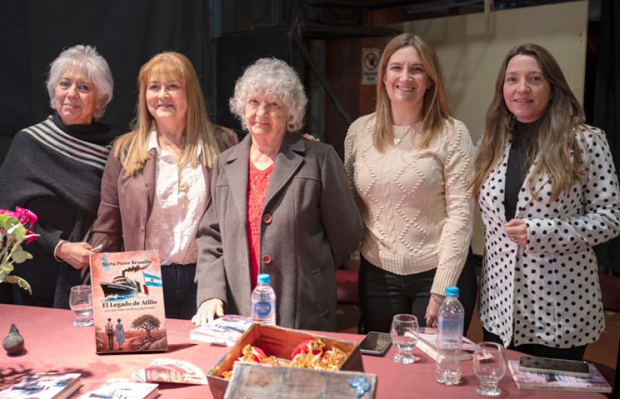 UNA NOCHE LLENA DE EMOCIONES Y MEMORIA COLECTIVA
