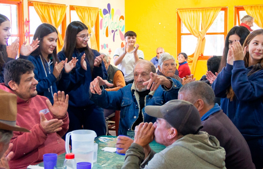 UNA JORNADA LLENA DE ENCUENTROS Y VALORES