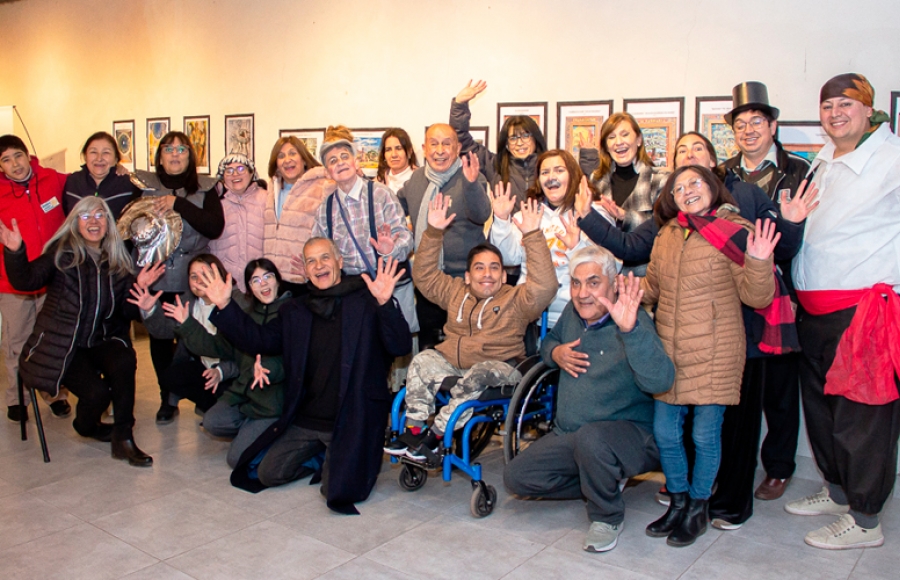 Taller Municipal de Teatro presentó la obra “Fahrenheit 451”
