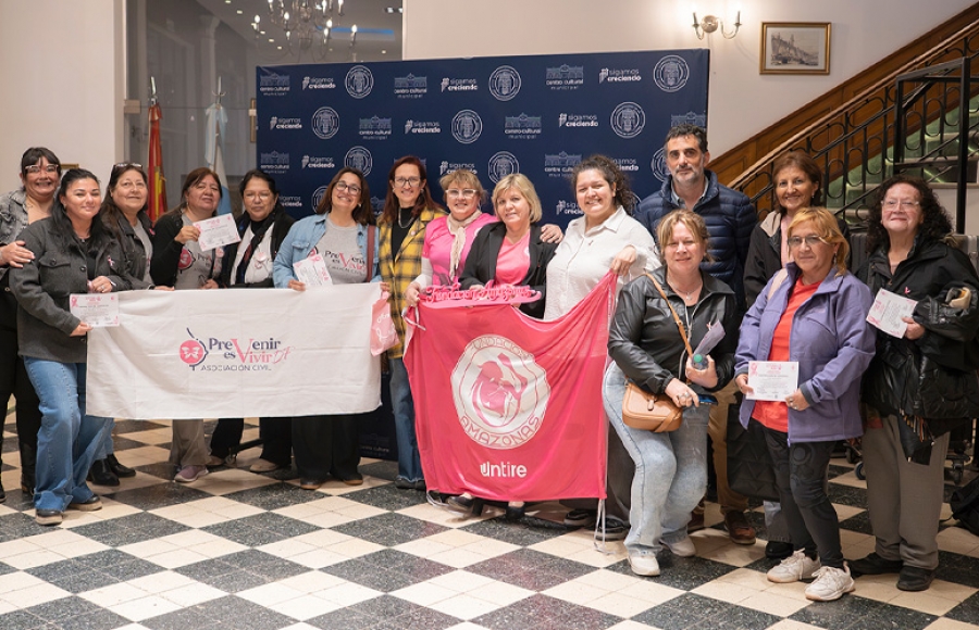 CONVERSATORIO "OCTUBRE ROSA" SOBRE CÁNCER DE MAMA
