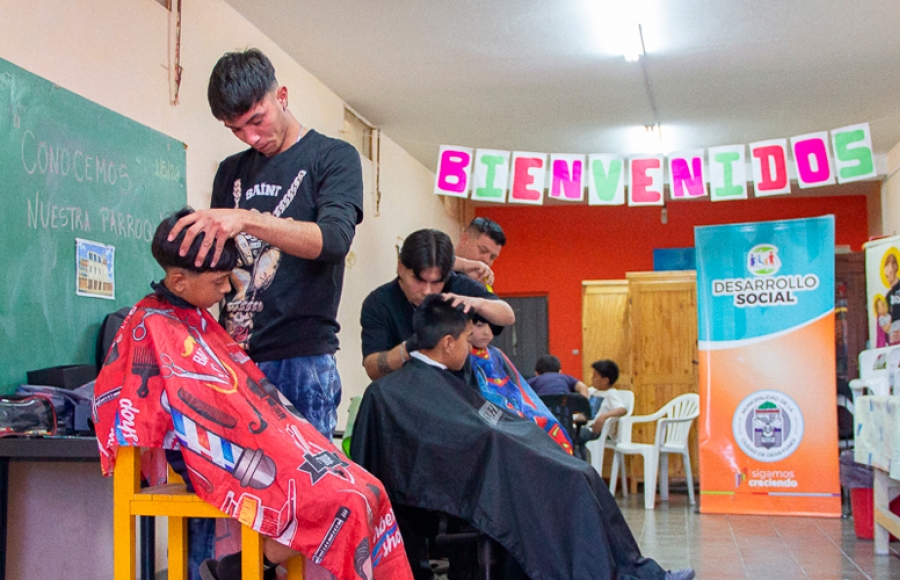 UN CORTE, UNA SONRISA EN BARRIO PAZ