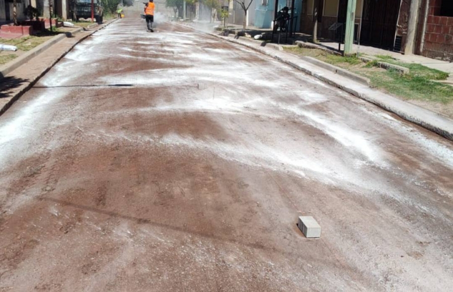 MEJORAS EN EL BARRIO VILLA MOYANO