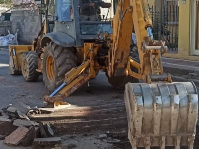 TRABAJOS DE ADOQUINADO EN CALLE INDEPENDENCIA