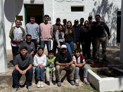 REFACCIONES EN ESCUELA JULIAN ROGELIO BRACAMONTE