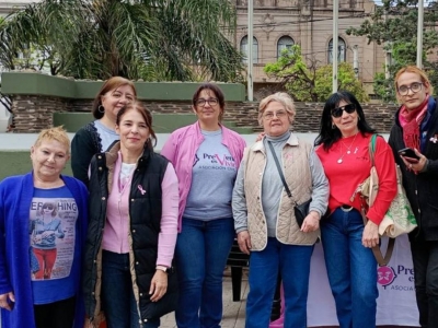 JUNTOS CONTRA EL CÁNCER DE MAMA