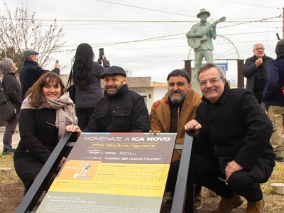 INAUGURACIÓN MONUMENTO EN HOMENAJE A ICA NOVO EN EL 75° ANIVERSARIO DE SU NATALICIO