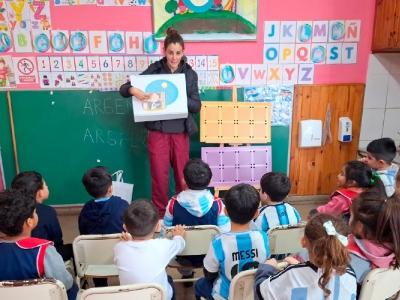 TALLER DE SALUD BUCAL Y ALIMENTACIÓN SALUDABLE EN INSTITUCIONES EDUCATIVAS
